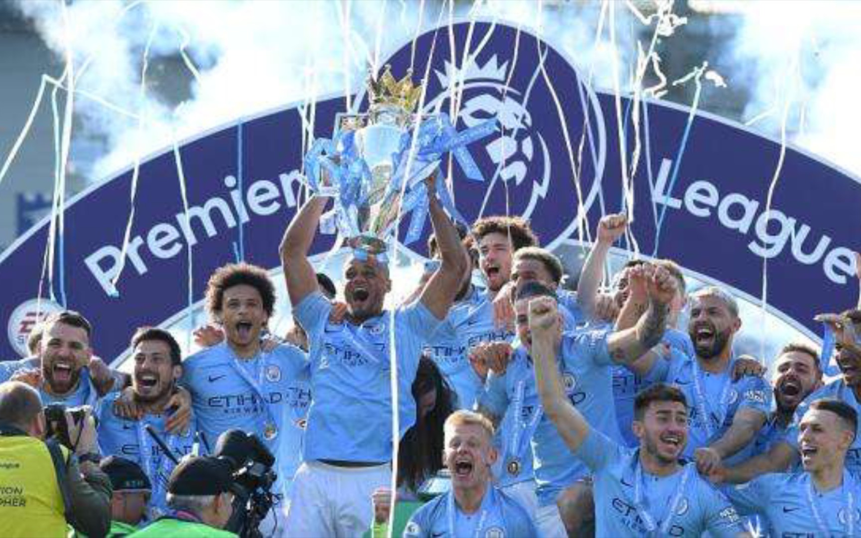 日益增强的 日益增强的